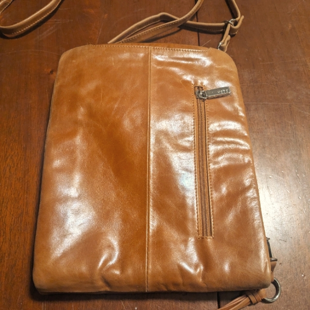 Hobo crossbody bag